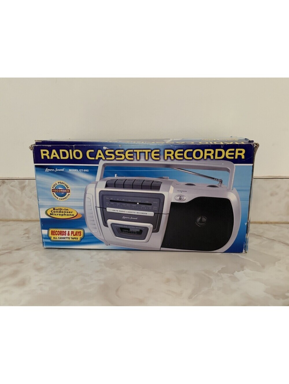 Vintage 2002 Lenoxx Sound CT-992 AM/FM Radio Cassette Player Portable Boombox